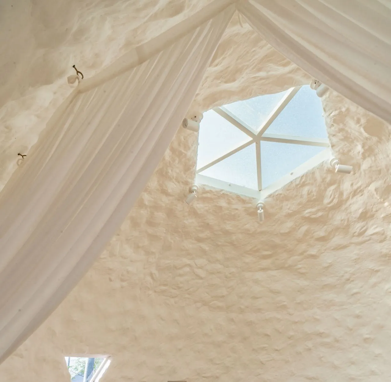 Dome 2 Pool